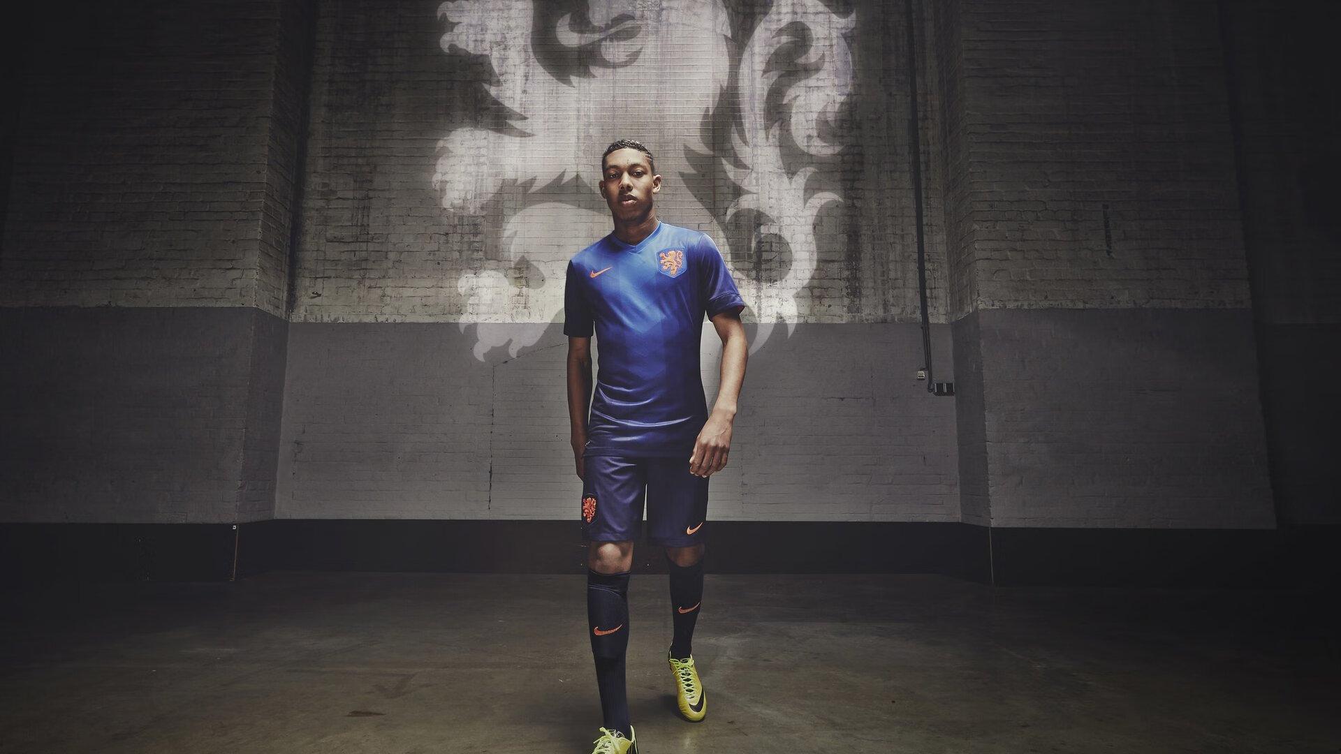 马塞利诺赛前直言，瓜迪奥拉是时代标杆，主场全力封锁哈兰德