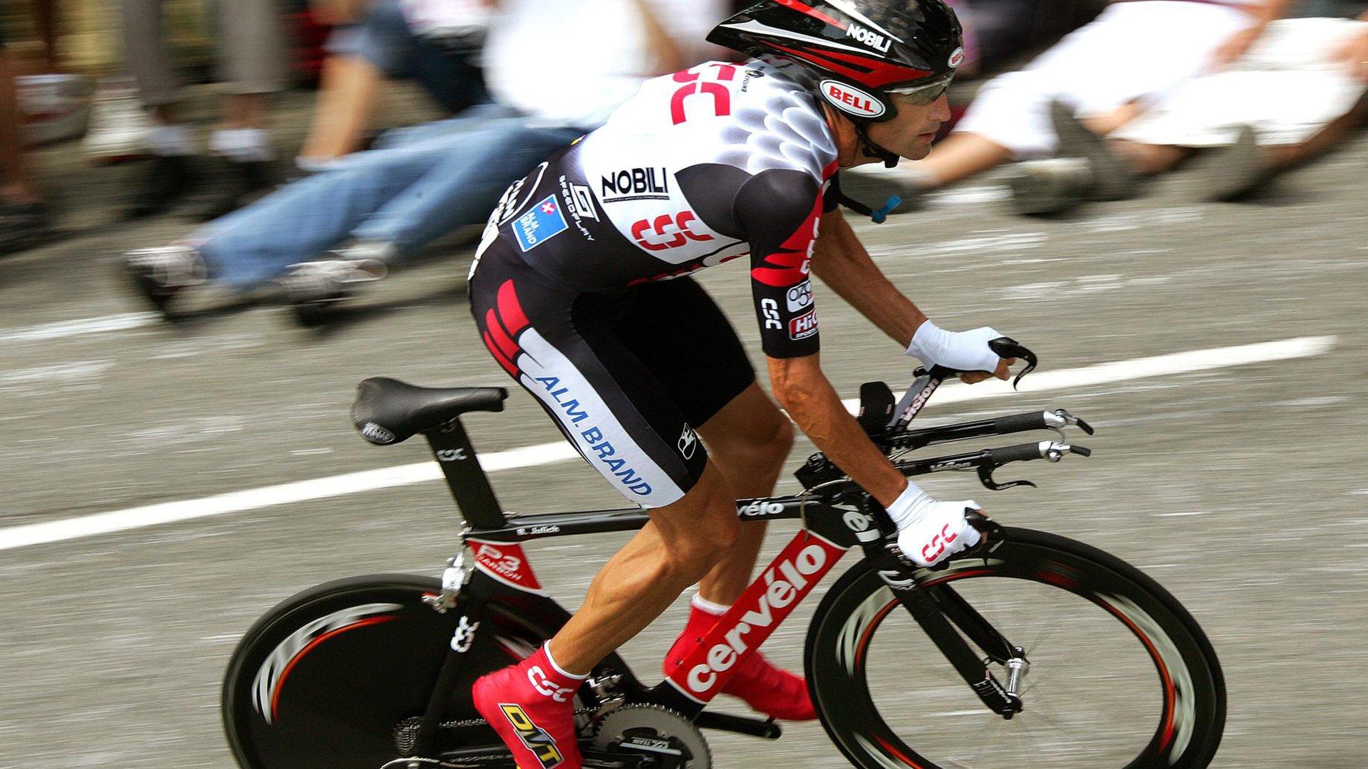 姆巴佩荣膺皮奇奇奖 上季西甲金靴终落巴黎巨星之手