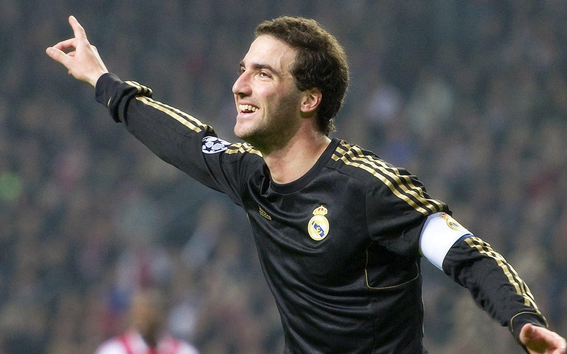 前巴萨主席坚称巅峰时期无需场外干预，重申